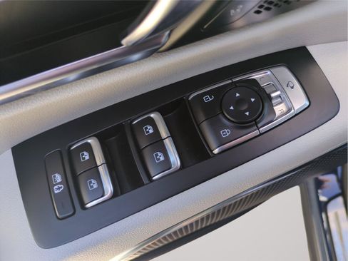 Used 2024 Kia Telluride SX AWD/4WD image 14
