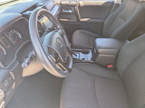 Used 2022 Toyota 4Runner TRD Off-Road image 23