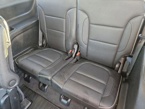 Used 2019 GMC Acadia Denali w/ Technology Package image 38