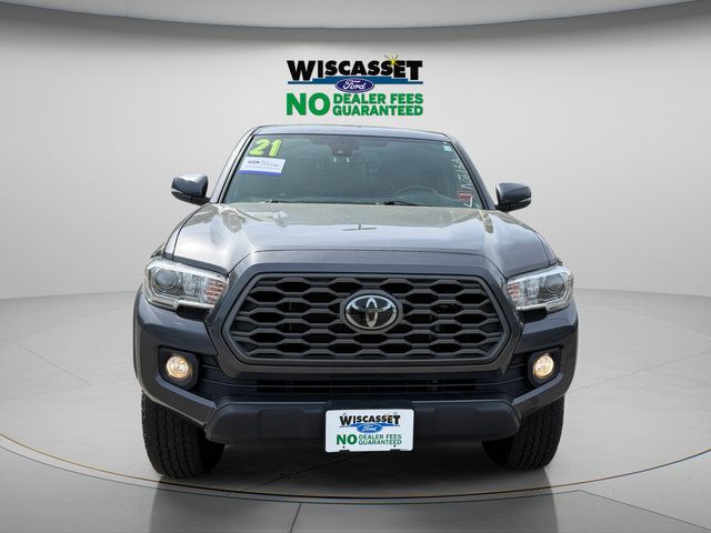 Used 2021 Toyota Tacoma TRD Off-Road AWD/4WD image 13