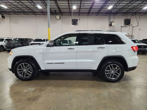 Used 2018 Jeep Grand Cherokee Limited image 7