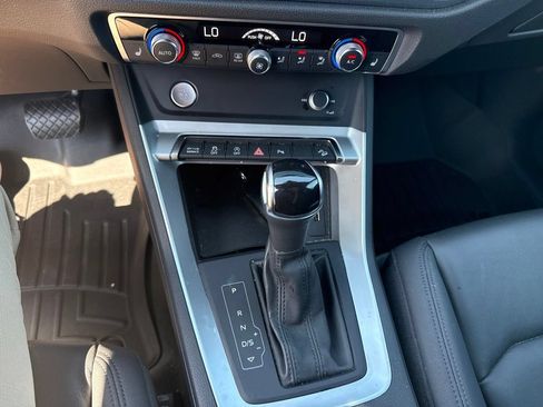 Used 2020 Audi Q3 2.0T Premium AWD/4WD image 14