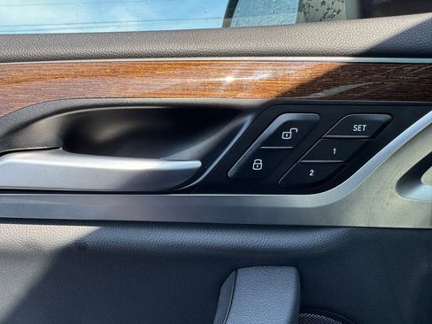 Used 2023 BMW X3 xDrive30i w/ Premium Package image 17