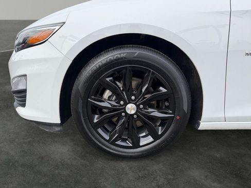 Used 2024 Chevrolet Malibu LT FWD image 4