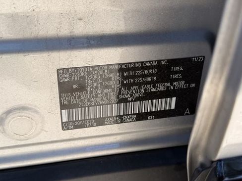 Used 2024 Toyota RAV4 XSE AWD/4WD image 37