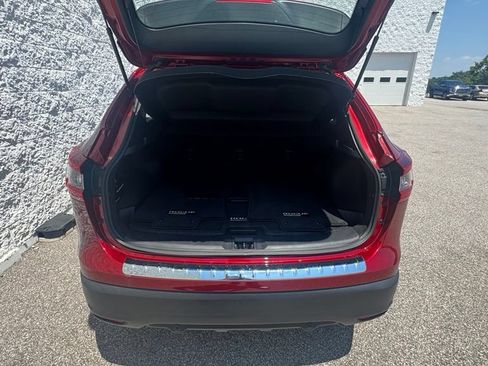 Used 2022 Nissan Rogue Sport SL w/ Premium Package AWD/4WD image 5