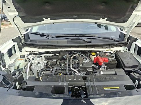 Used 2025 Nissan Kicks S image 27