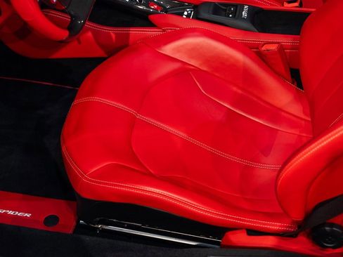 Certified 2023 Ferrari F8 Tributo image 25