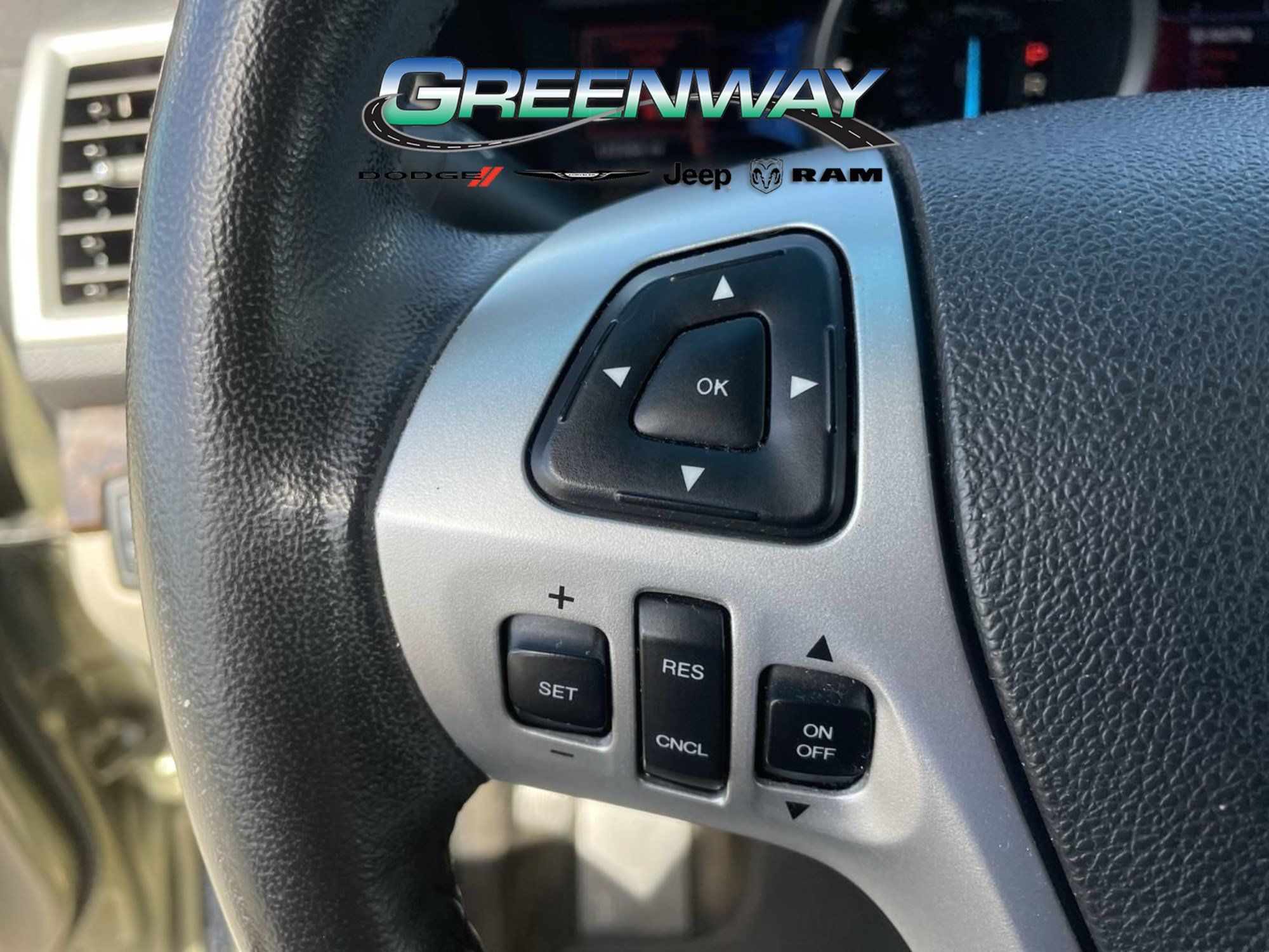 Used 2013 Ford Explorer Limited FWD image 29