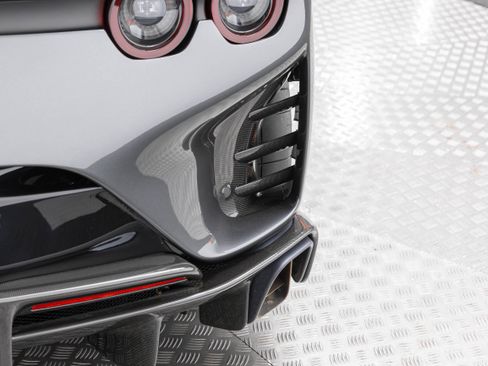 Used 2023 Ferrari 812 Competizione RWD image 71