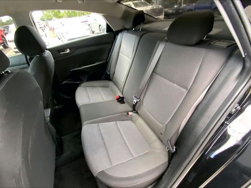 Used 2020 Hyundai Accent SEL image 19