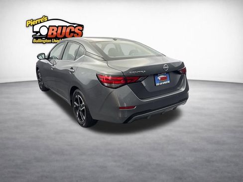 Used 2025 Nissan Sentra SV FWD image 3