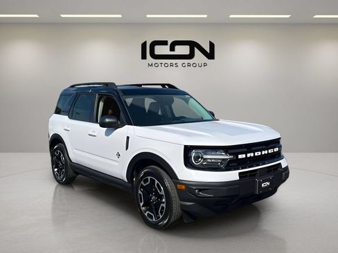 Used 2023 Ford Bronco Sport Outer Banks w/ Tech Package AWD/4WD image 7