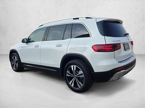 Certified 2025 Mercedes-Benz GLB 250 image 9