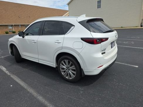 Used 2023 MAZDA CX-5 Signature AWD/4WD image 6