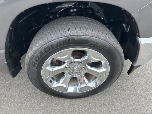 Used 2022 RAM 1500 Big Horn image 8