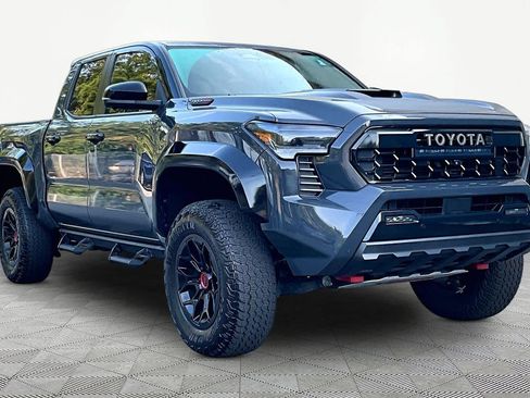 Certified 2025 Toyota Tacoma TRD Pro AWD/4WD image 3