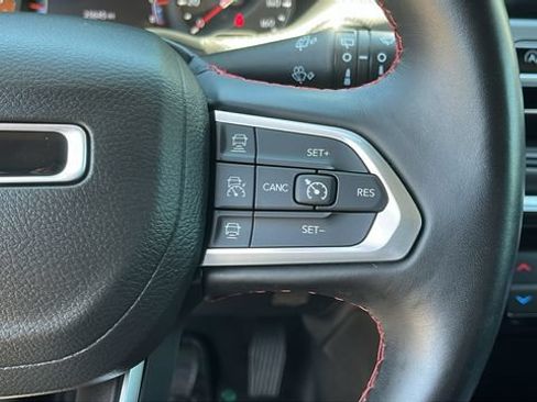 Used 2022 Jeep Compass Trailhawk w/ Trailhawk Convenience Group AWD/4WD image 13