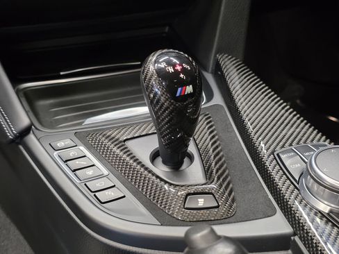 Used 2018 BMW M4 Coupe RWD image 26