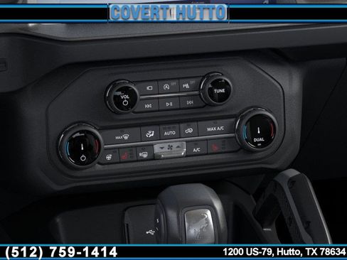 New 2025 Ford Bronco Outer Banks w/ Sasquatch Package image 16