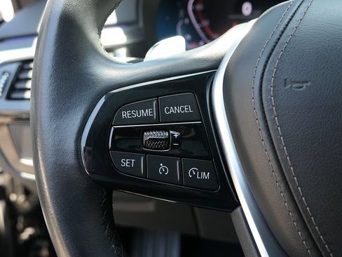 Used 2023 BMW 530i w/ Convenience Package RWD image 13