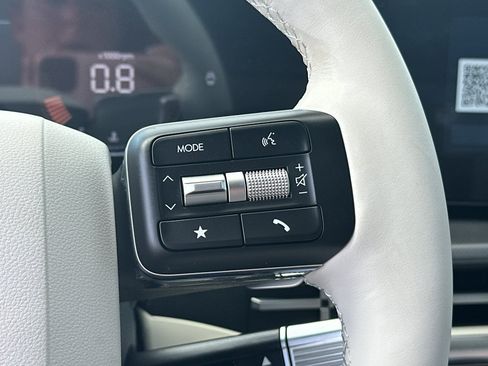 New 2026 Hyundai Santa Fe SEL FWD image 15