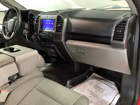 Used 2020 Ford F150 XLT w/ Equipment Group 302A Luxury AWD/4WD image 31