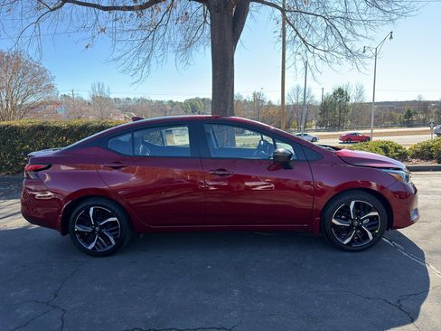 New 2025 Nissan Versa SR w/ Trunk Package image 8