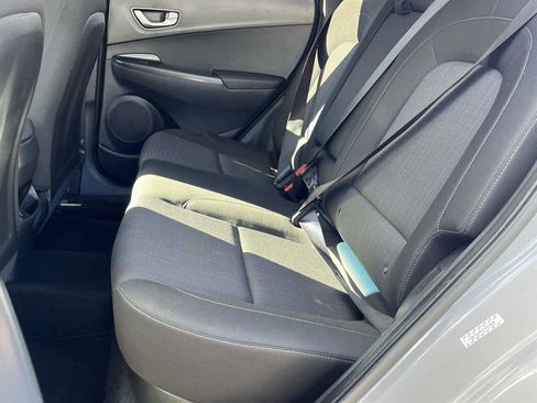 Used 2023 Hyundai Kona SEL w/ Convenience Package image 15