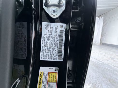 Used 2025 Honda CR-V Sport-L image 15