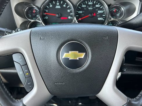 Used 2013 Chevrolet Silverado 1500 LT w/ Chrome Essentials Package RWD image 23