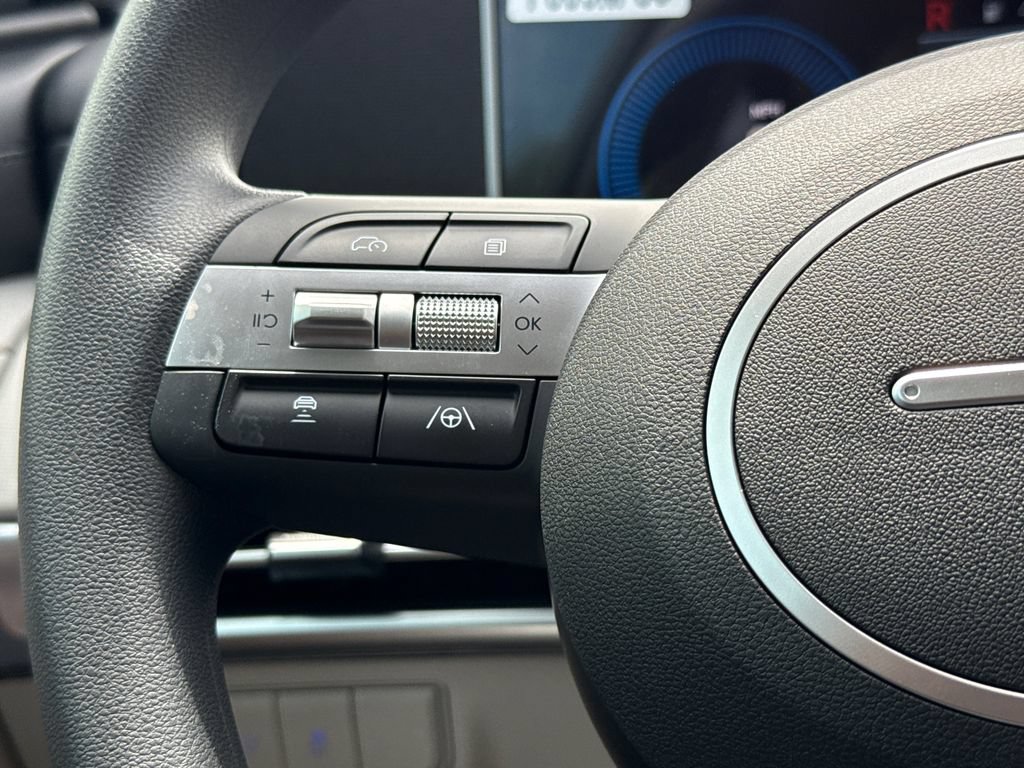 New 2026 Hyundai Tucson SEL FWD image 28
