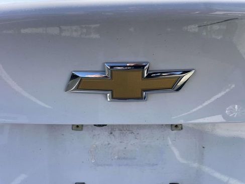 Used 2024 Chevrolet Malibu LT FWD image 10