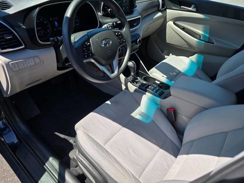 Used 2019 Hyundai Tucson SE image 13