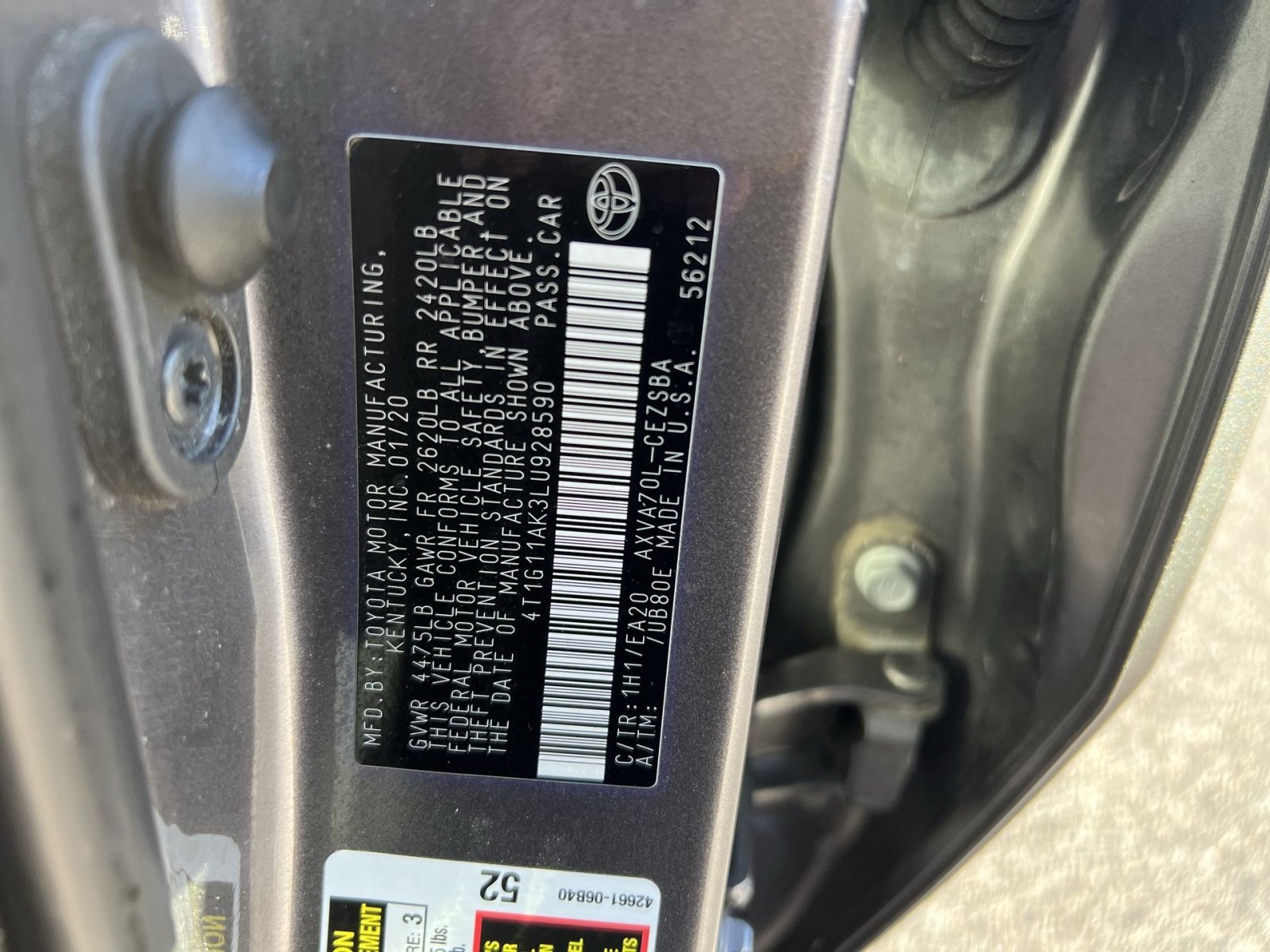Used 2020 Toyota Camry SE FWD image 27