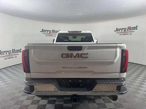 Used 2025 GMC Sierra 3500 Pro w/ 1SA Pro Safety Plus Package AWD/4WD image 8