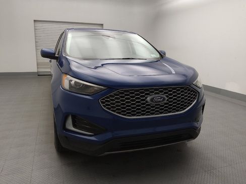 Used 2023 Ford Edge SEL image 14
