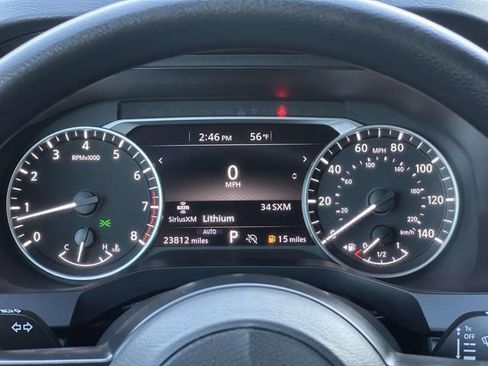 Used 2024 Nissan Pathfinder S image 26