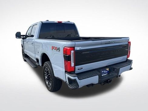 Certified 2025 Ford F250 Platinum AWD/4WD image 7