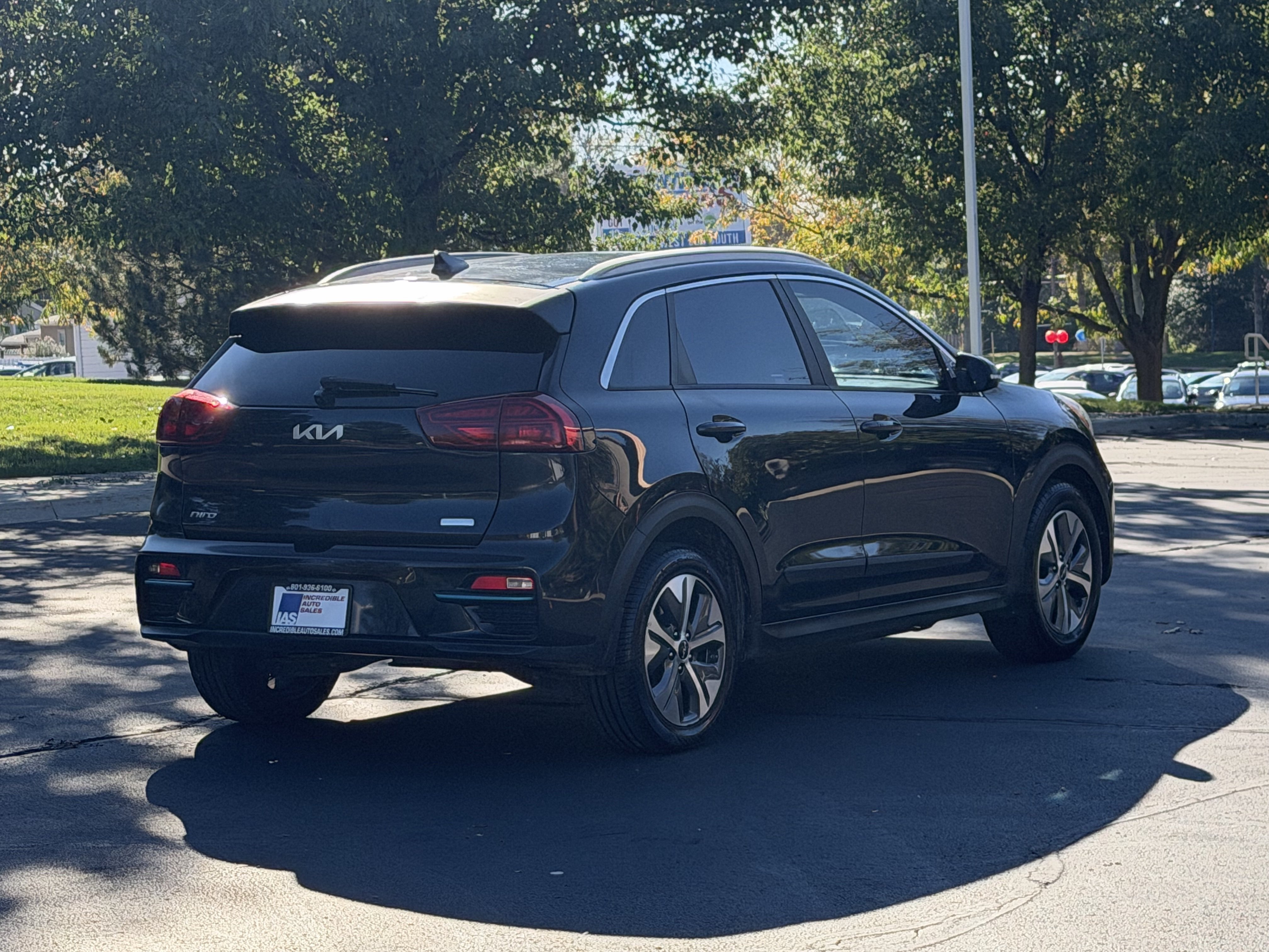 Used 2022 Kia Niro EX Premium FWD image 6