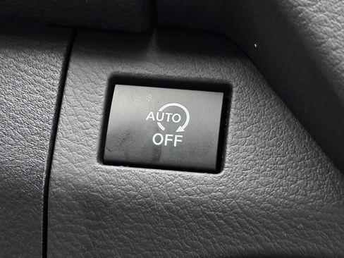 New 2026 Nissan Frontier SV w/ All-Weather Content Package AWD/4WD image 25