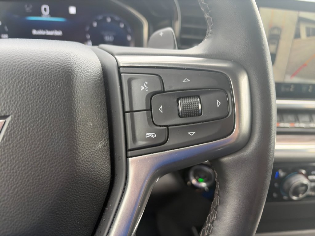 Used 2023 Chevrolet Silverado 1500 LTZ AWD/4WD image 29