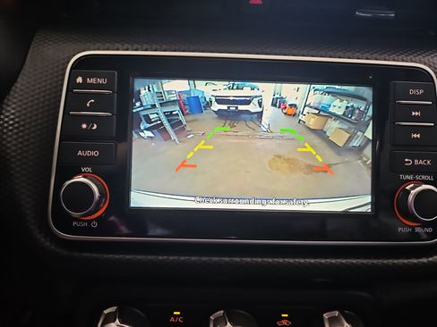 Used 2024 Nissan Kicks S image 23