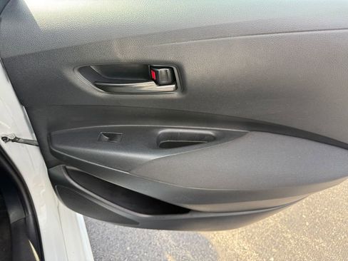 Used 2024 Toyota Corolla LE FWD image 20