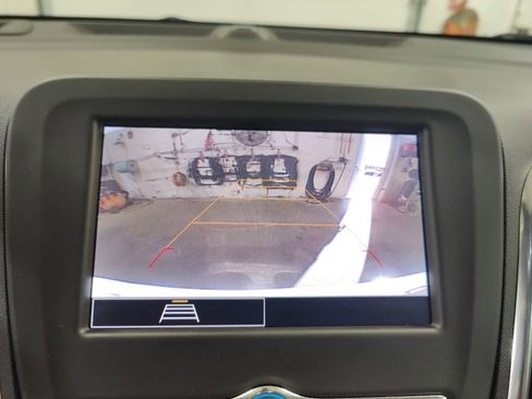 Used 2024 Chevrolet Equinox LT w/ LPO, Floor Liner Package image 20