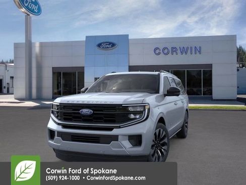 New 2026 Ford Expedition Max Platinum w/ Driver's Package image 4