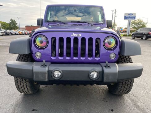 Used 2018 Jeep Wrangler Unlimited Sport S AWD/4WD image 8