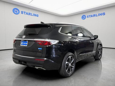 Certified 2022 Buick Enclave Essence w/ Experience Buick Package FWD image 9