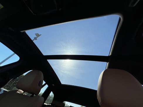 Certified 2024 BMW X3 sDrive30i w/ Premium Package RWD image 29