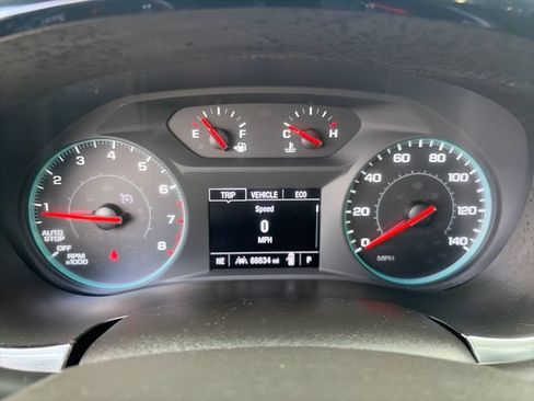 Used 2023 Chevrolet Traverse LT w/ LPO, Floor Liner Package AWD/4WD image 29